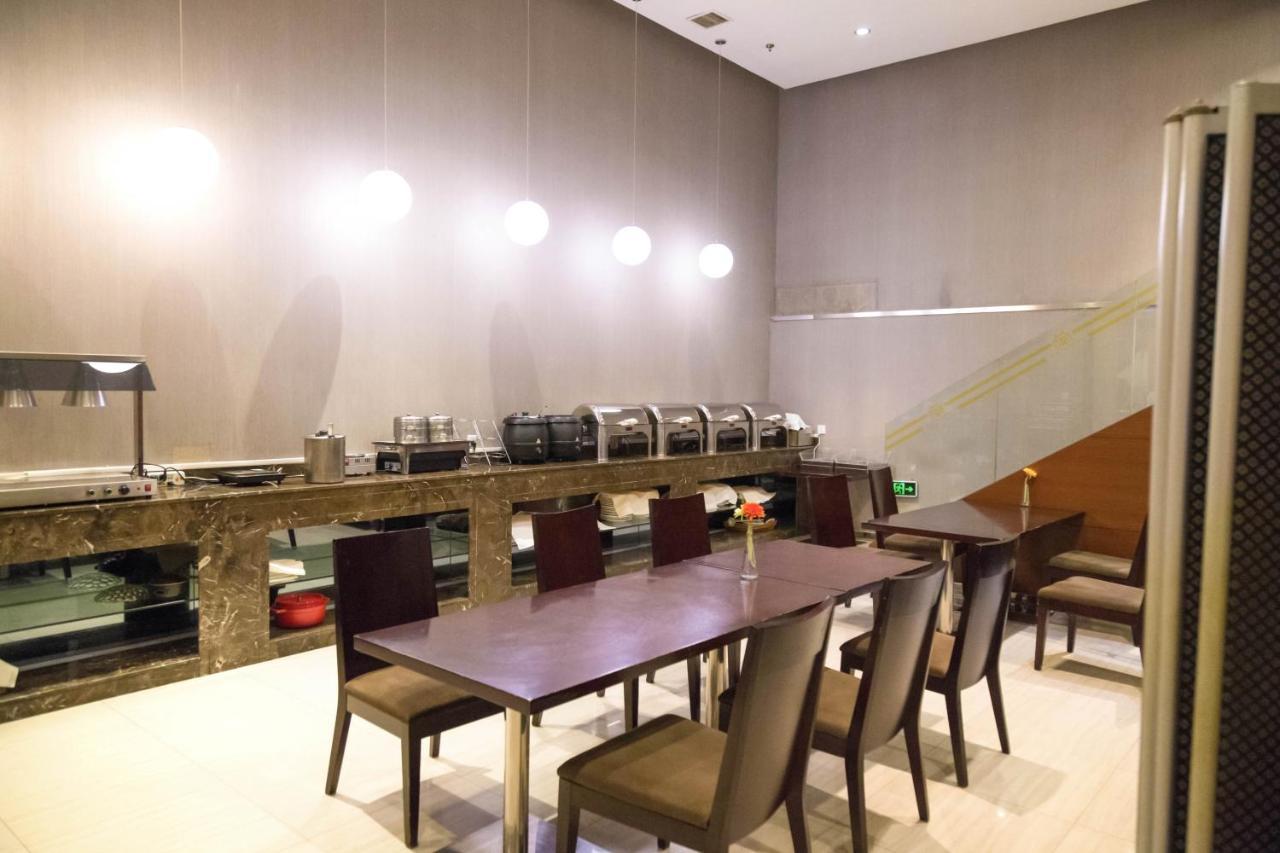 Metropolo, Zhenjiang, Railway Station Wanda Plaza Hotel Zhenjiang  Bagian luar foto