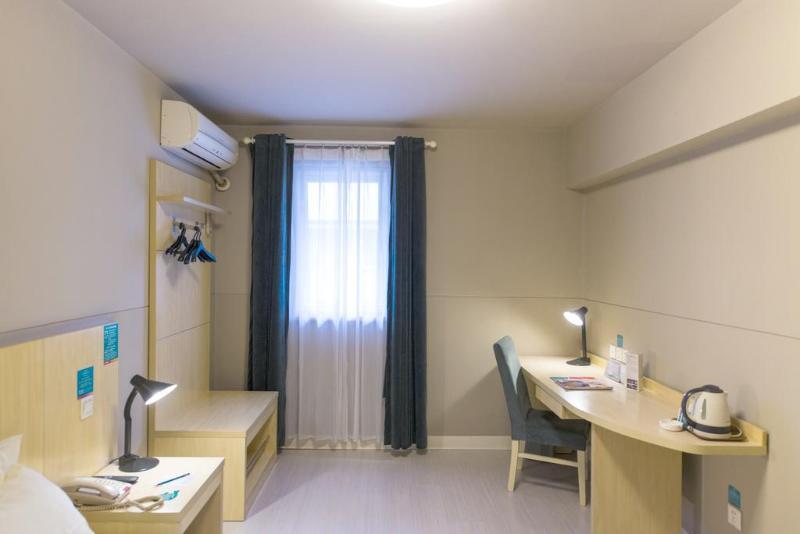 Metropolo, Zhenjiang, Railway Station Wanda Plaza Hotel Zhenjiang  Bagian luar foto